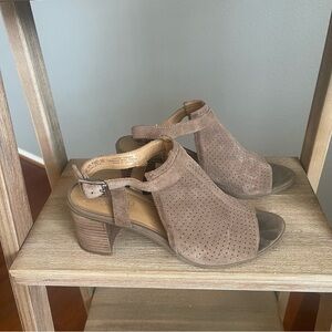 Franco Sarto Perforated Taupe Suede Open-Toe Booties – Size 9 Neutral Block Heel